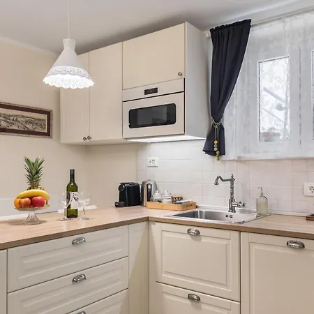 Appartement Old Town Cozy In Walk To Diocletians Palace And Beaches