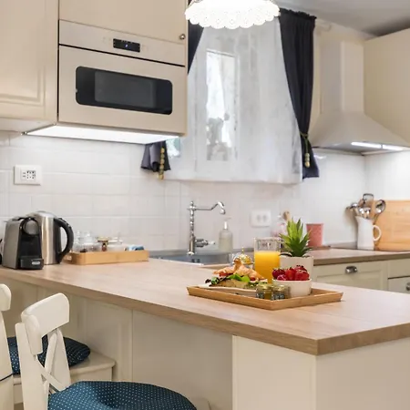 Exclusive Apartment Split