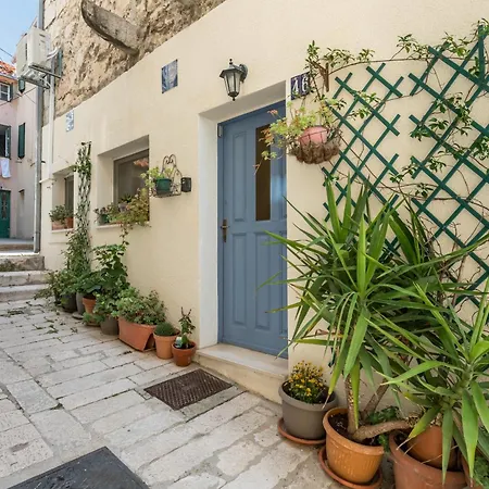 Stylish Old Town Walk To Diocletian's Palace & Lejlighed